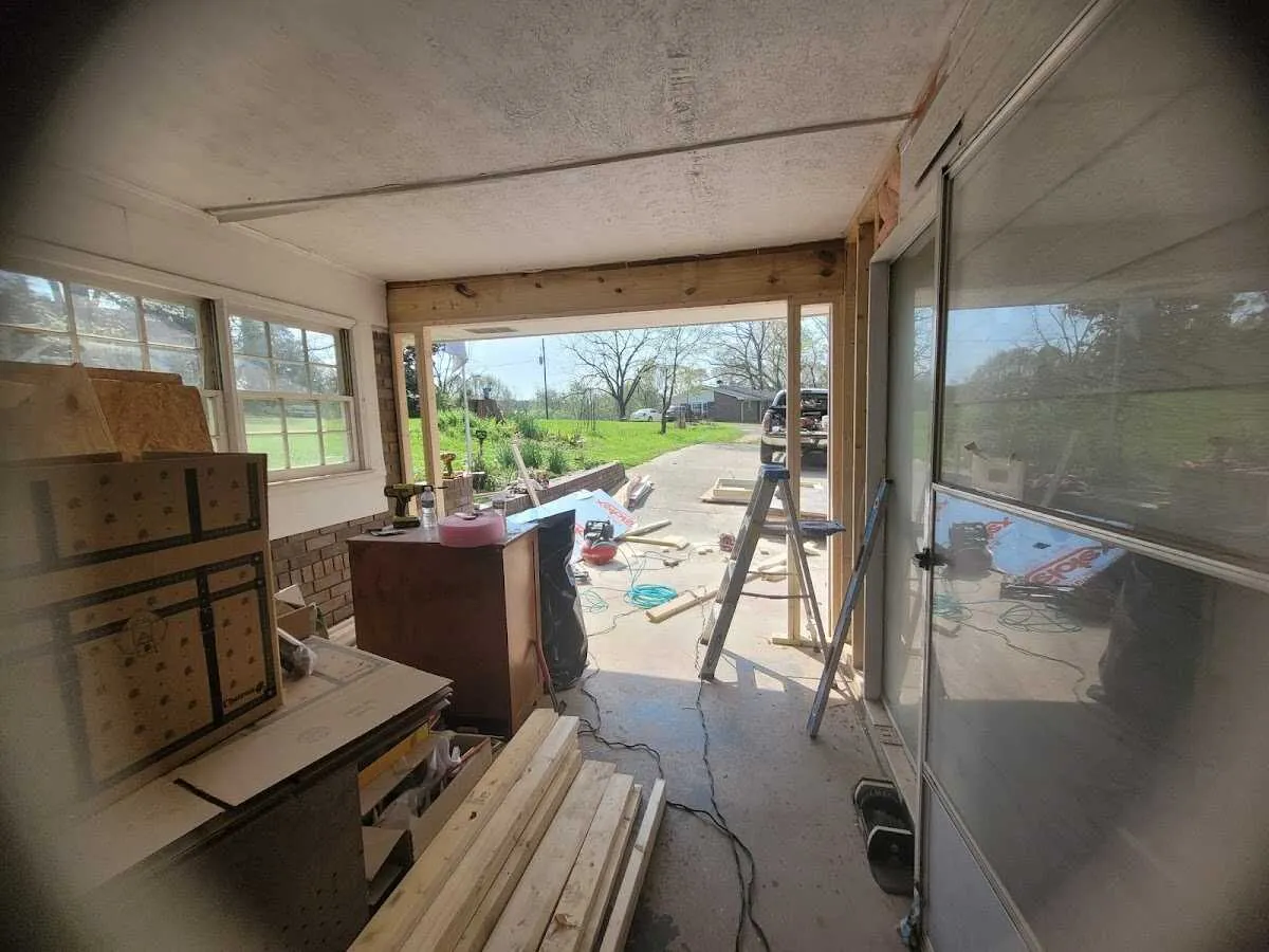 Air movers and dehumidifier for Water Mitigation Services in Bryans Road